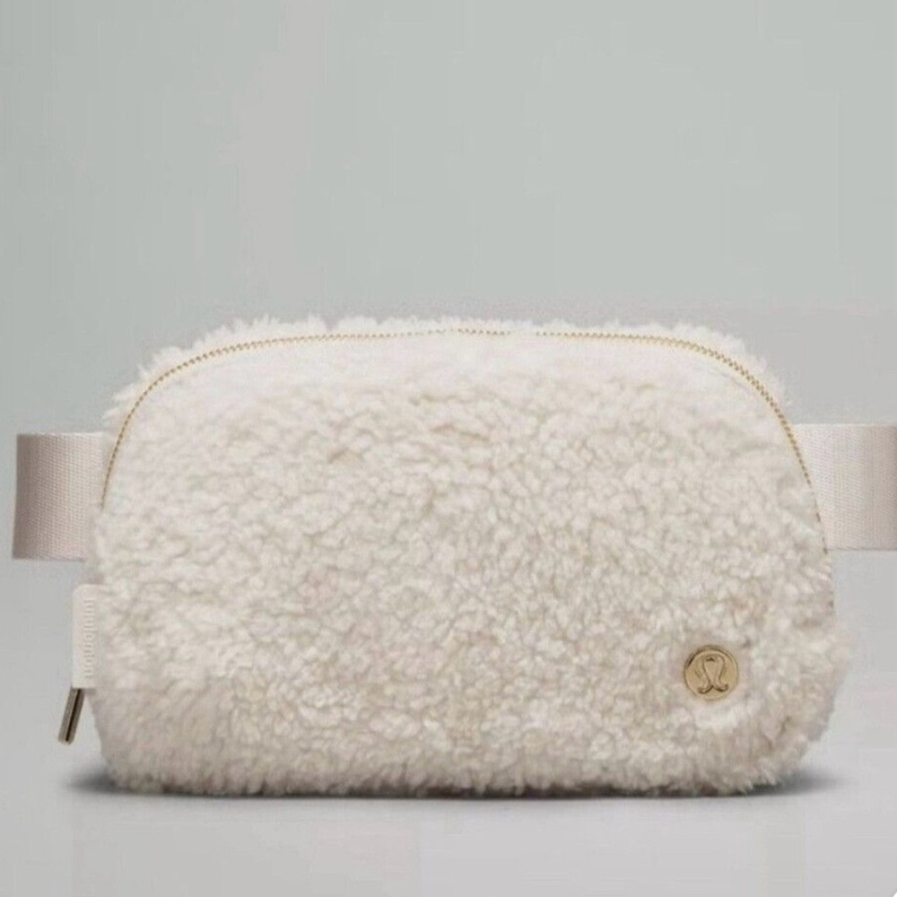 Lululemon White Sherpa Belt Bag